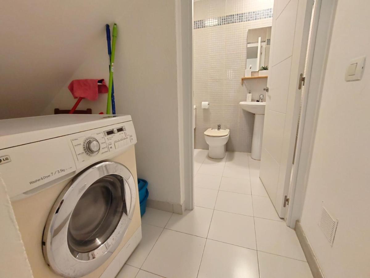 Estupendo Estudio Al Lado De Plaza La Merced Málaga Exterior foto
