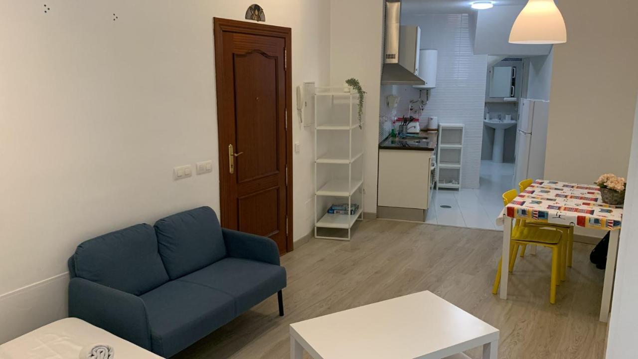 Estupendo Estudio Al Lado De Plaza La Merced Málaga Exterior foto