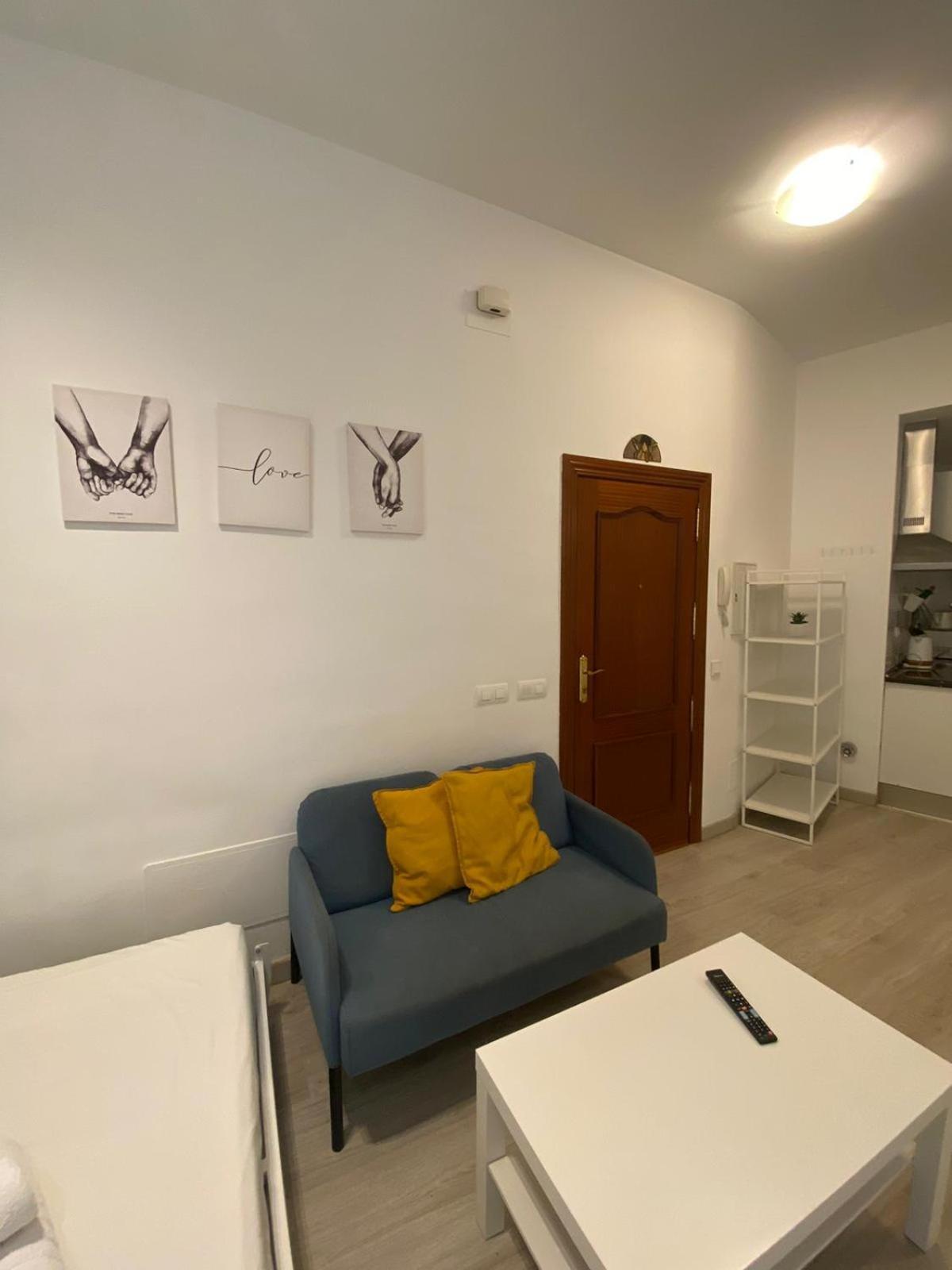 Estupendo Estudio Al Lado De Plaza La Merced Málaga Exterior foto