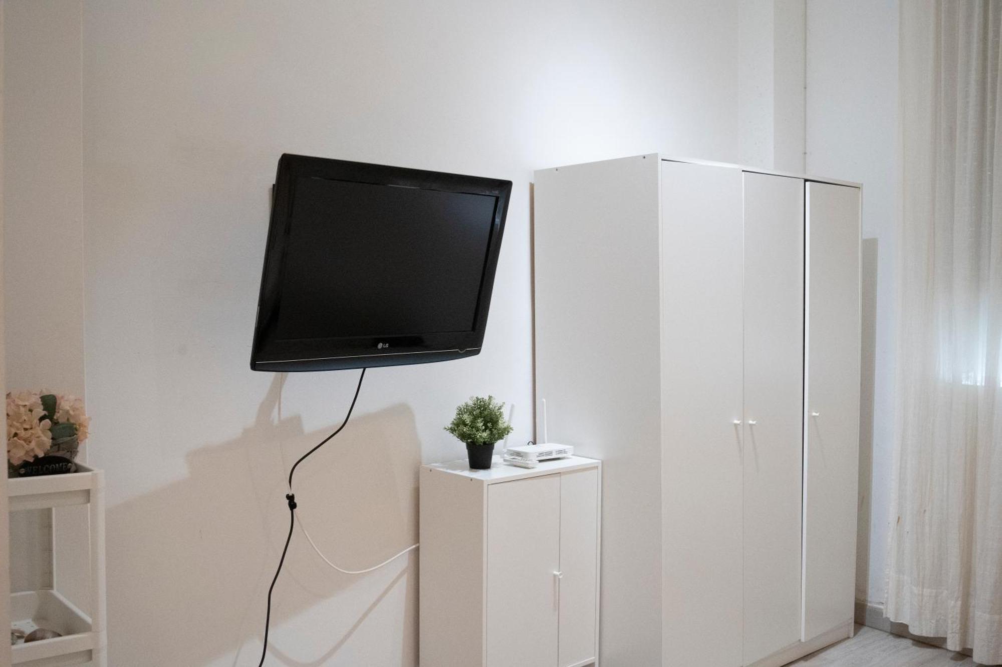 Estupendo Estudio Al Lado De Plaza La Merced Málaga Exterior foto